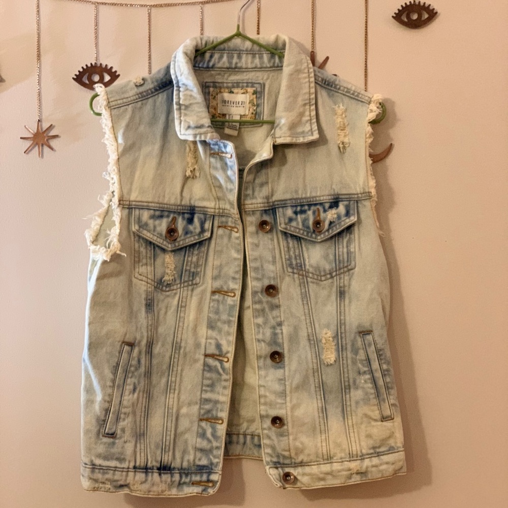 Jean Vest